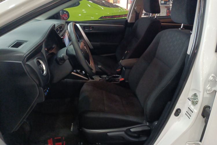 Toyota Corolla Hybird E+ 2019 car image #19