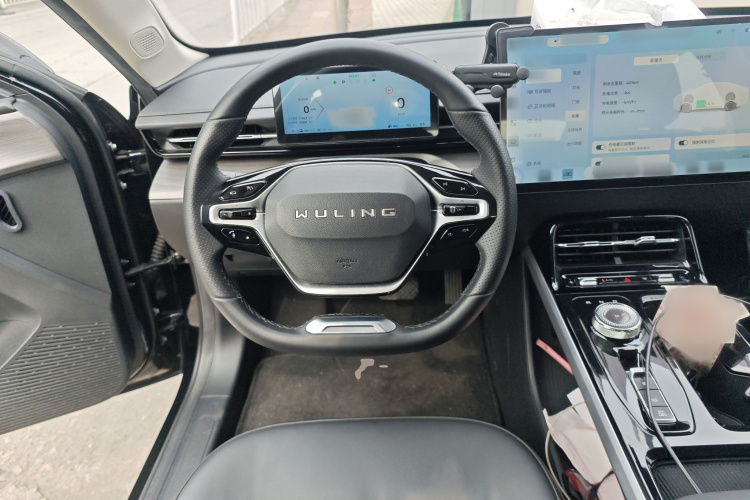 Wuling Starlight 2024 car image #19
