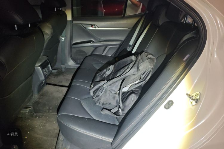 Toyota Camry 2021 car image #19