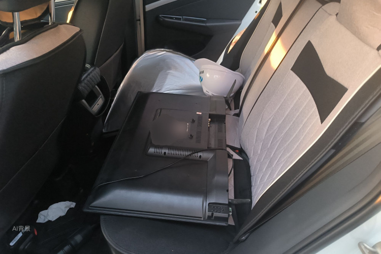 VS5 2025 car image #19