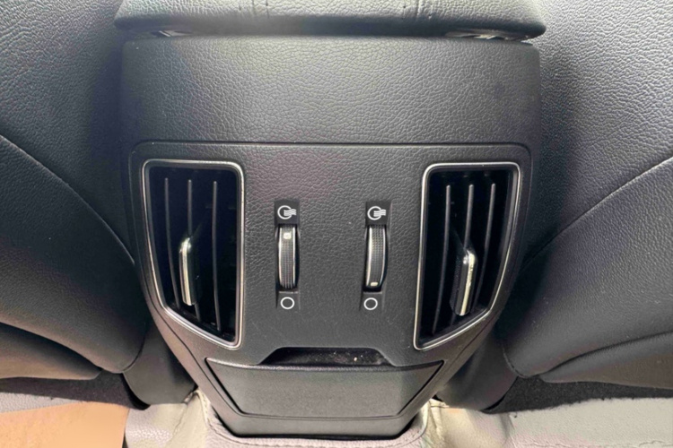 Hyundai Sonata 2015 car image #19