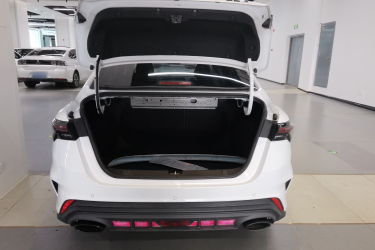 GEELY Binray 2022 car image #19