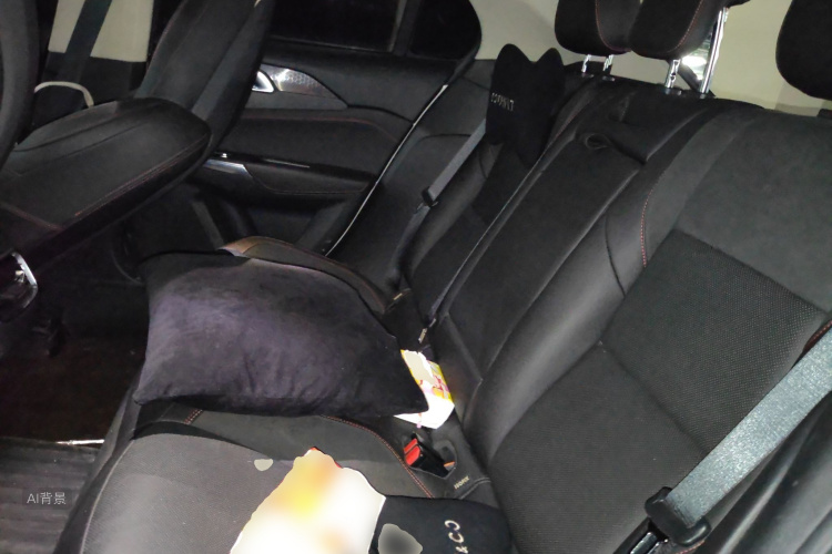 Lynk & Co 02 2019 car image #19