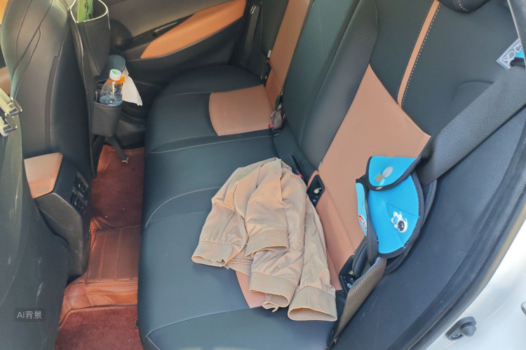 Toyota Frontlander 2023 car image #19