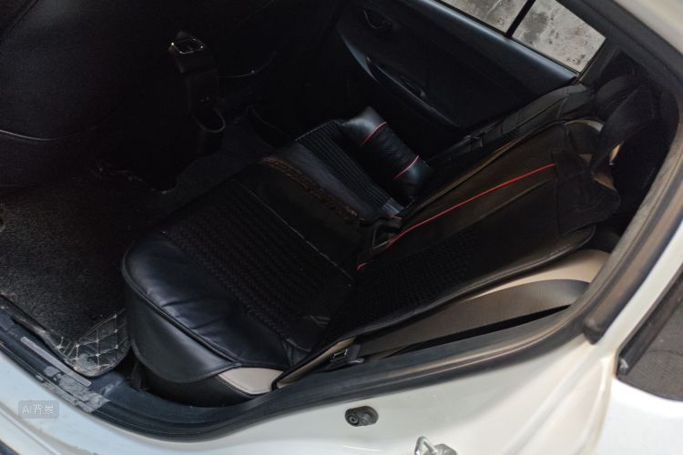 Toyota Yaris L Zhixuan 2019 immagine di auto #19