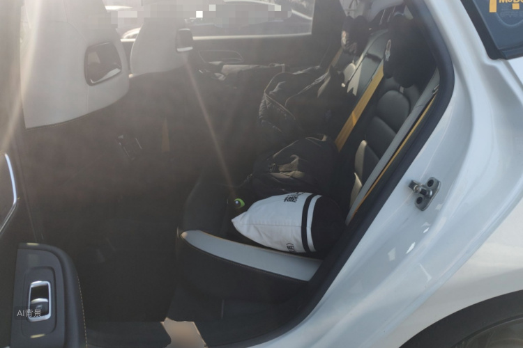 MG 6 2021 immagine di auto #19