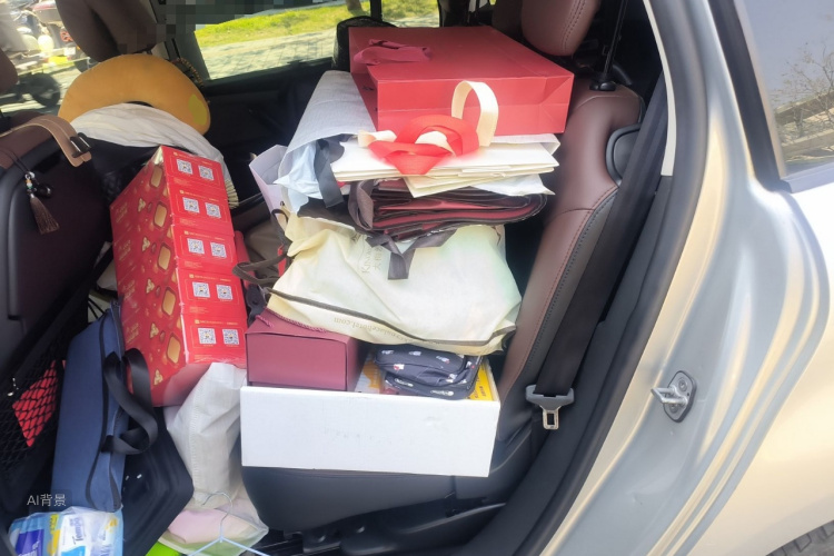 Citroen C4 PICASSO 2017 صورة سيارة #19