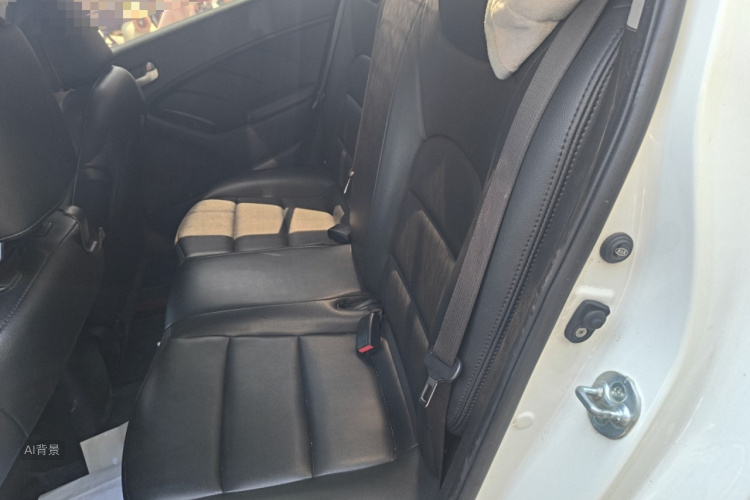 Kia K3 2016 изображение автомобиля #19