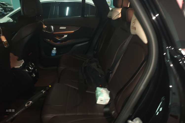 Mercedes-Benz GLC Class 2020 car image #19