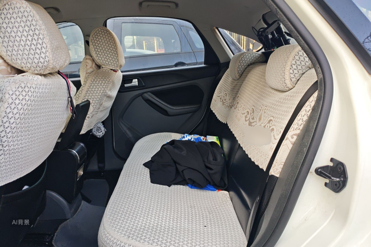 Ford Focus 2014 car image #19