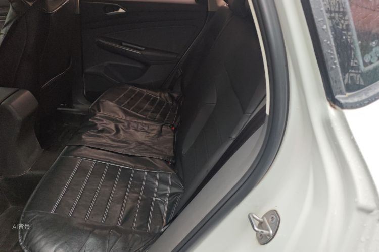 VS5 2019 car image #19