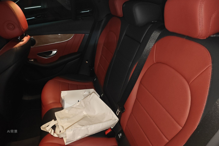 Mercedes-Benz GLC Coupe 2017 immagine di auto #19