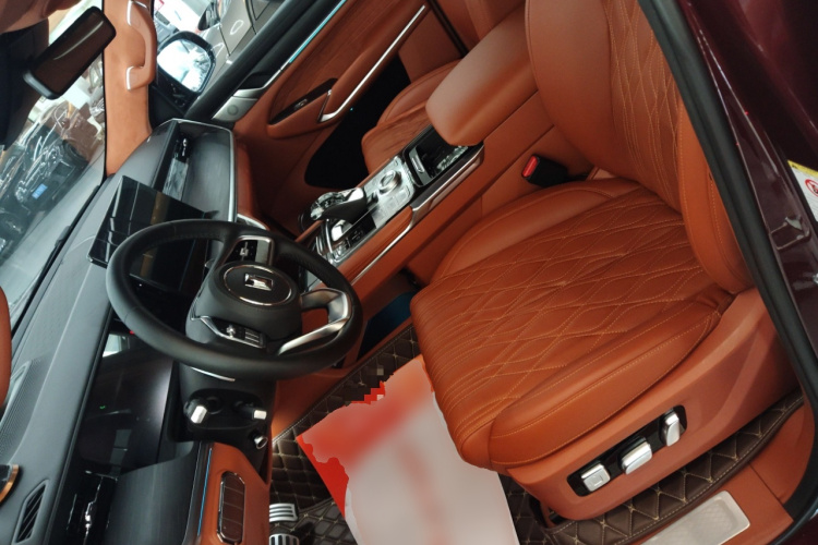 Tank 500 2022 изображение автомобиля #19