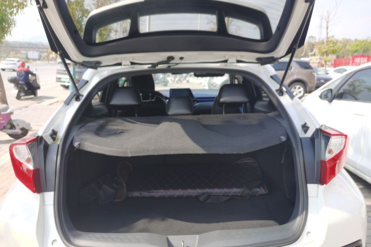 Toyota Izoa 2020 car image #19