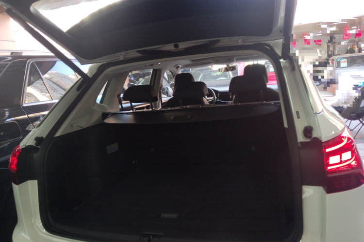 Volkswagen Tayron GTE 2022 car image #19