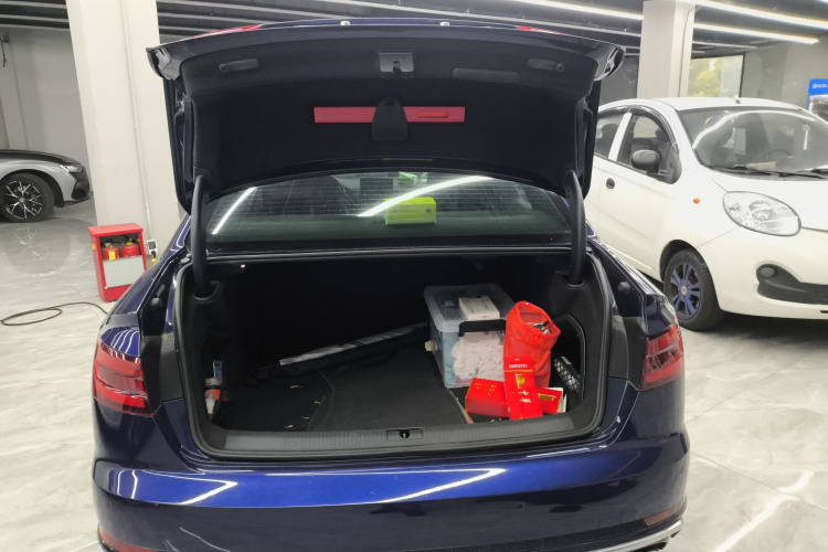 Audi S4 2018 صورة سيارة #19