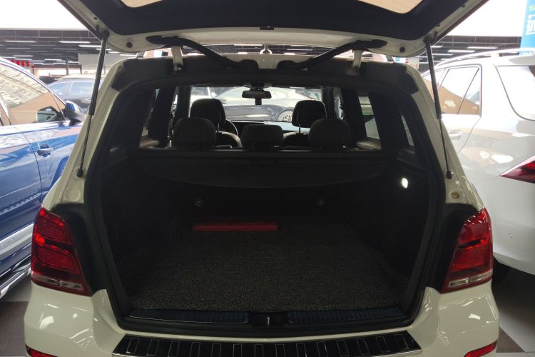 Mercedes-Benz GLK Class 2015 car image #19