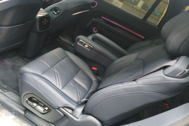 极氪 极氪9X 2025 汽车图片 #19