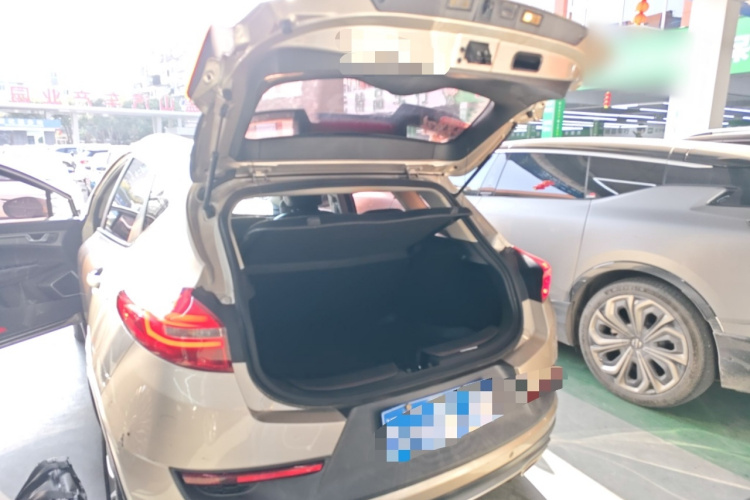 GEELY Emgrand GS 2018 #19 GEELY Emgrand GS 2018 car image #19
