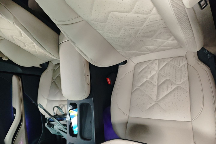 蔚来 蔚来ET5T 2025 汽车图片 #19