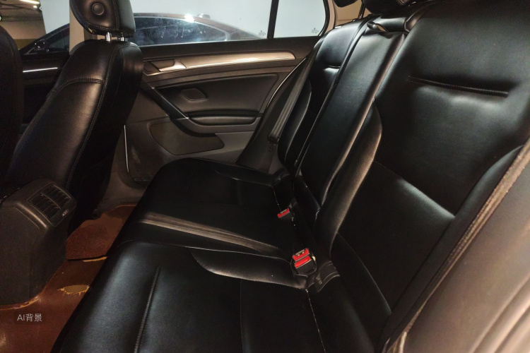 Volkswagen Golf 2015 car image #19