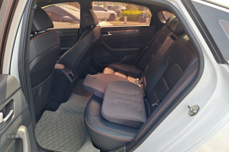 Hyundai Sonata 2017 صورة سيارة #19