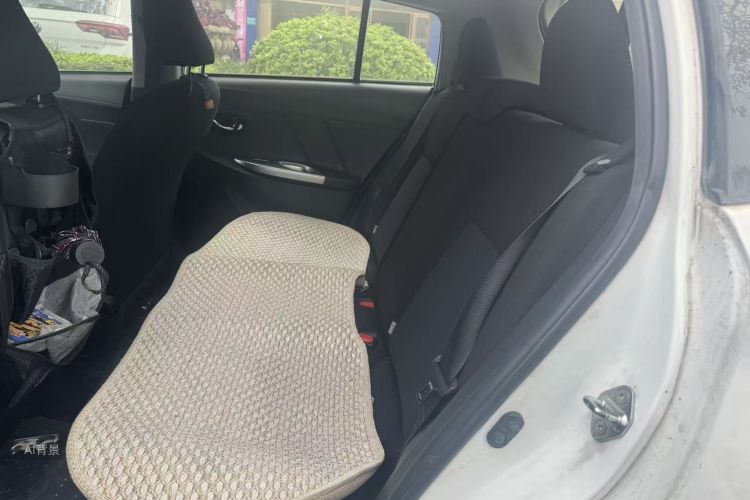 Toyota Yaris L Zhixuan 2016 immagine di auto #19