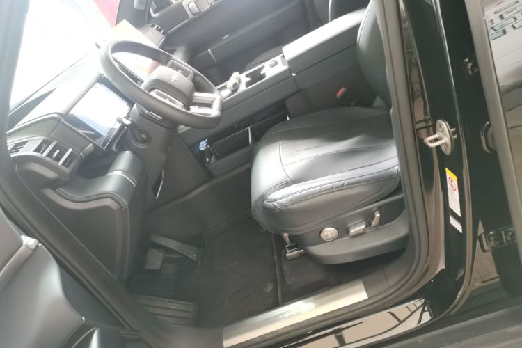 FangChengBao Tiger 7 2025 car image #19