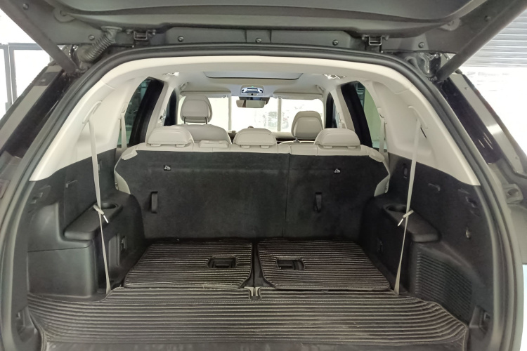 MG ES8 2018 #19 MG ES8 2018 car image #19