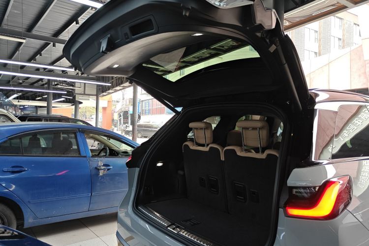 蔚来 蔚来ES8 2021 汽车图片 #19