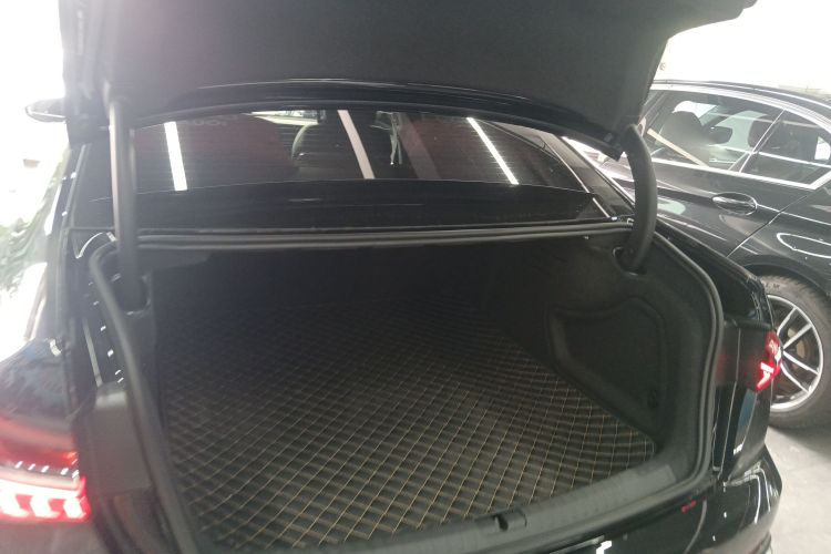 Audi A6L 2025 car image #19