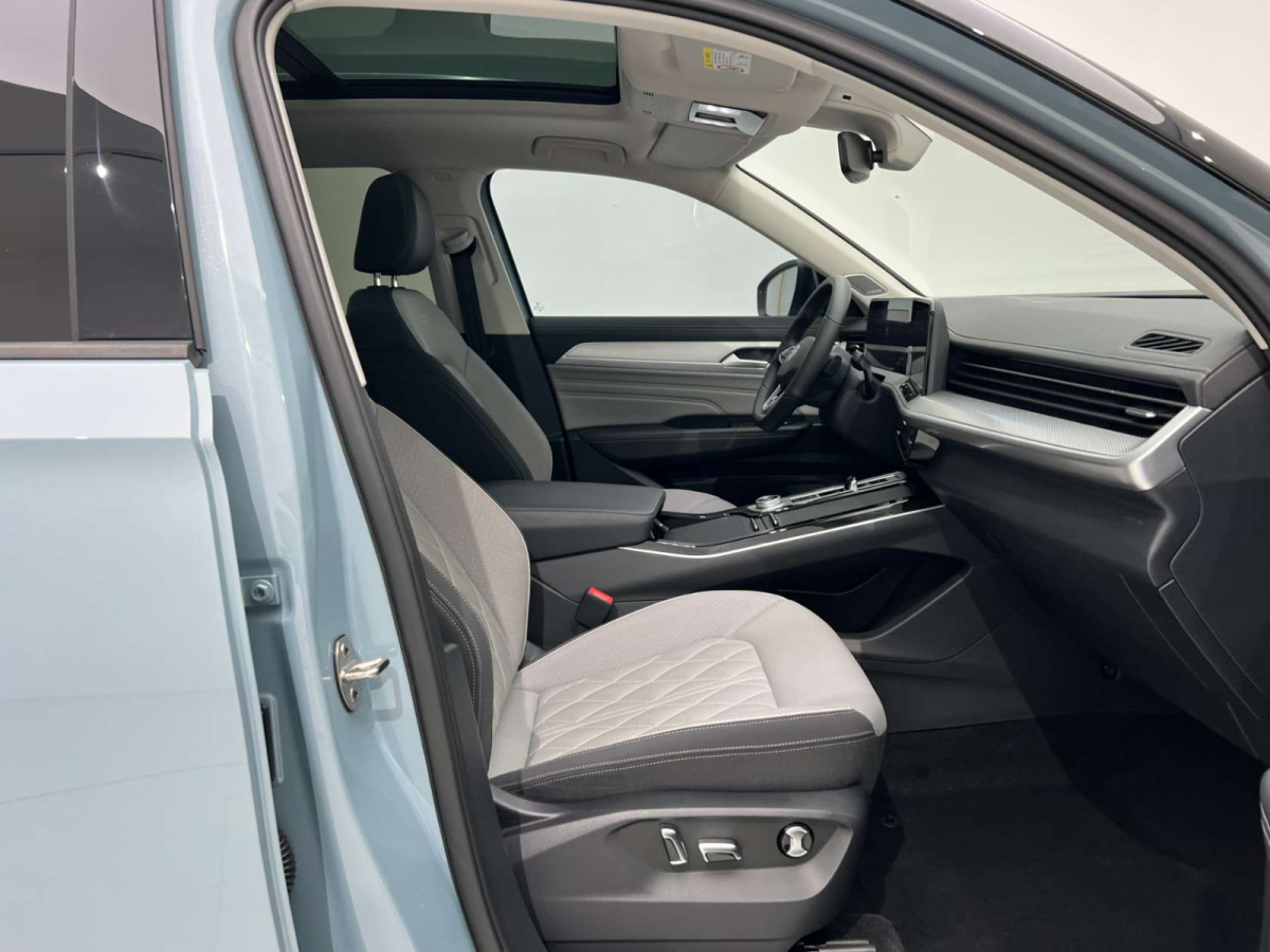 Volkswagen Tavendor 2022 #19 Volkswagen Tavendor 2022 car image #19