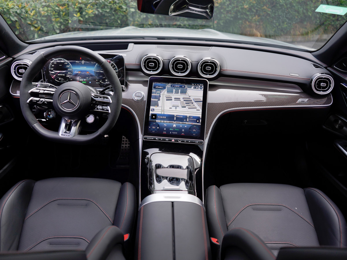 Mercedes-Benz C AMG New Energy 2025 изображение автомобиля #19