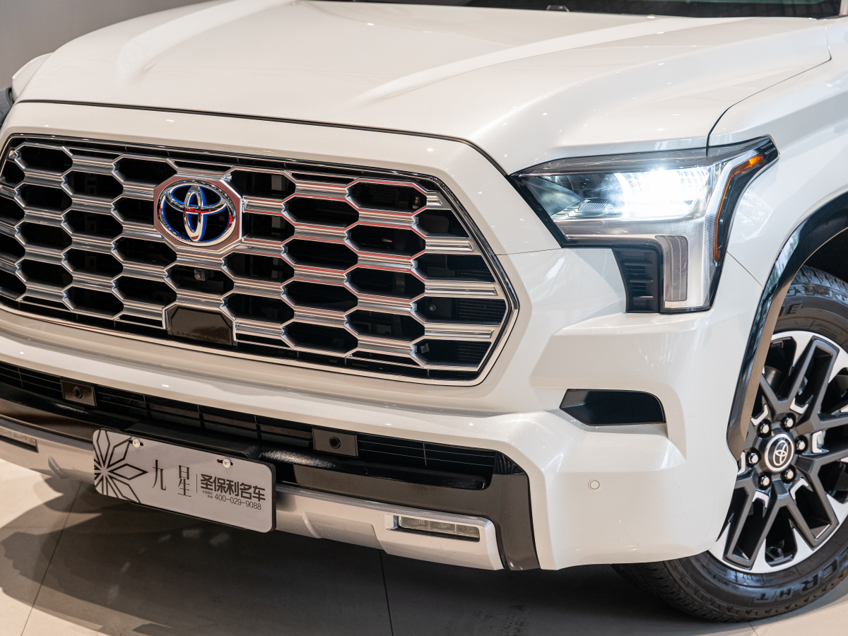 Toyota Sequoia 2023 #19 Toyota Sequoia 2023 imagen de coche #19