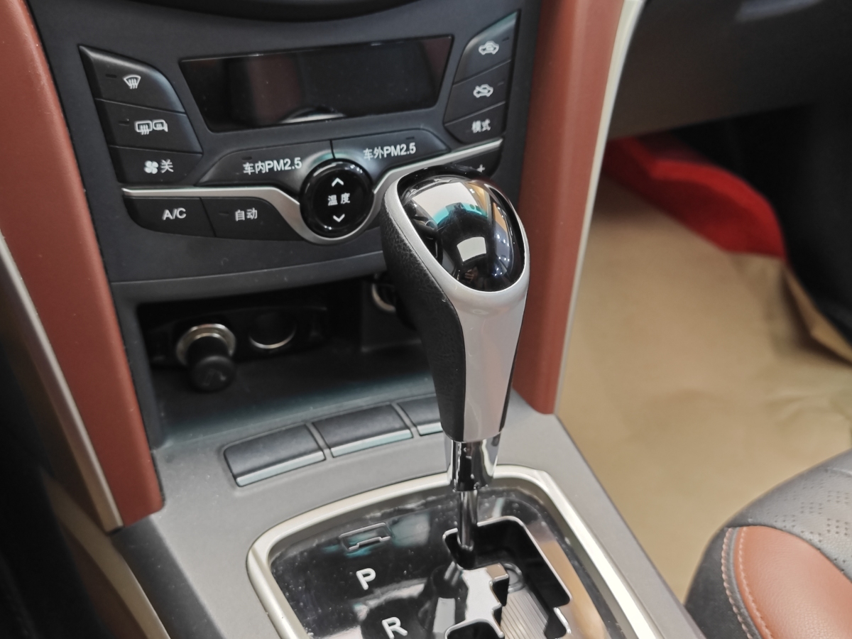 BYD G5 2016 car image #19