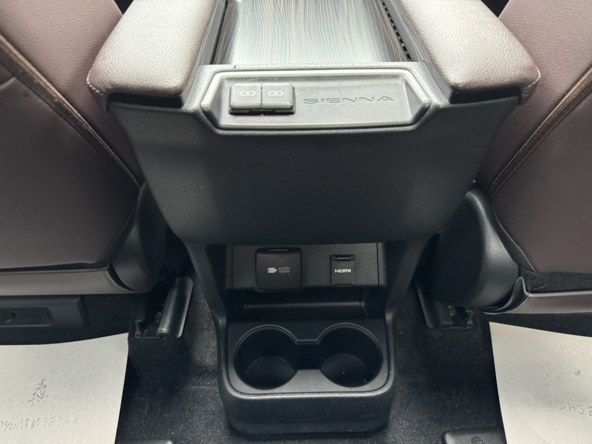 Toyota Sienna 2022 #19 Toyota Sienna 2022 imagem de carro #19