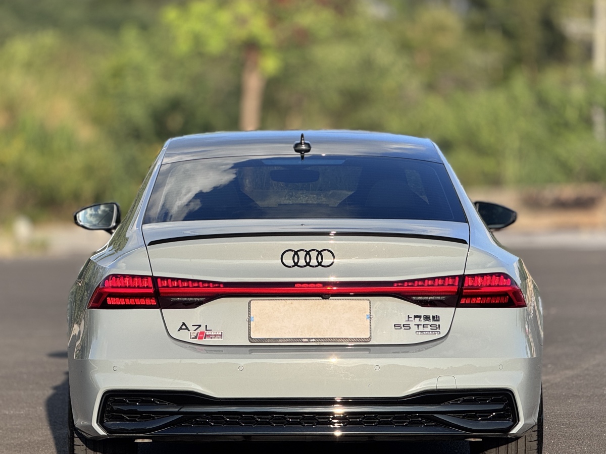 Audi A7L 2024 car image #19