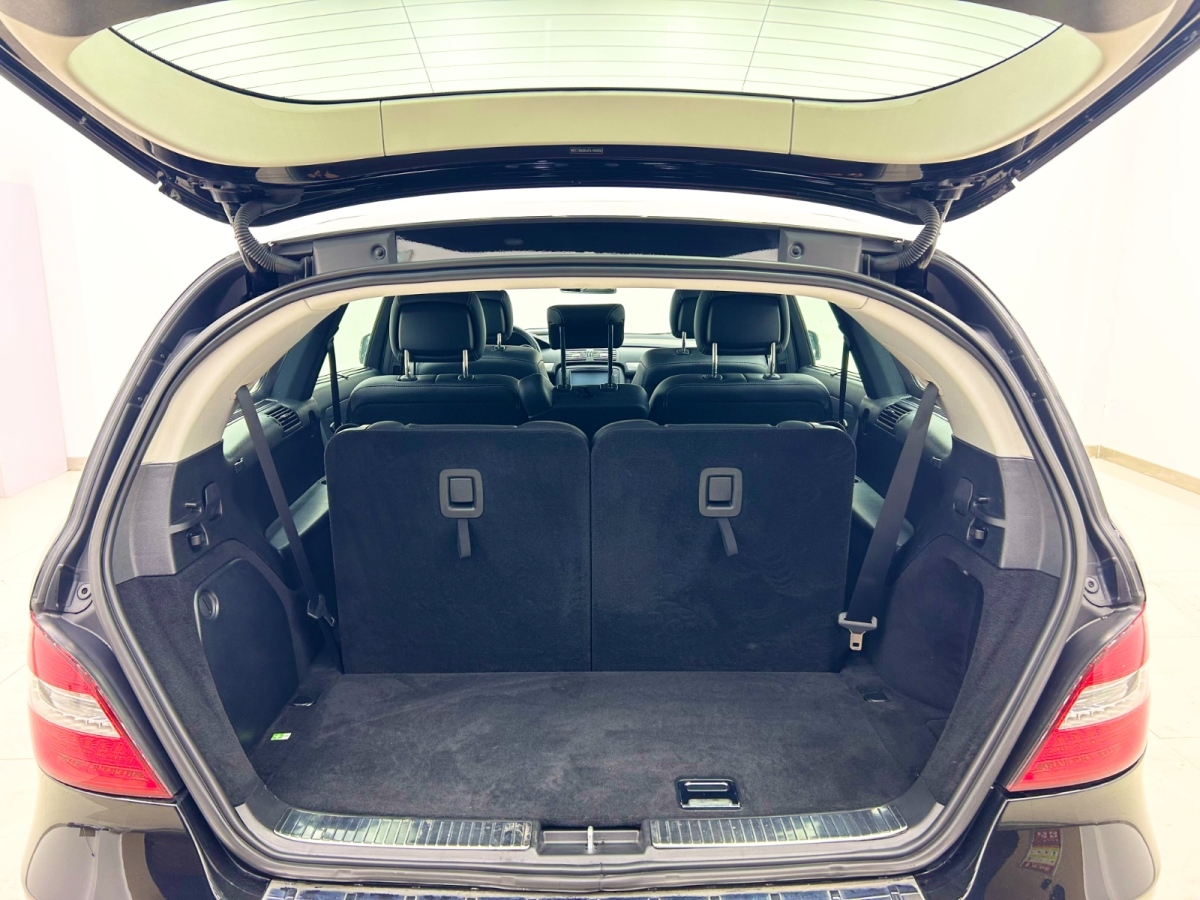 Mercedes-Benz R Class 2015 #19 Mercedes-Benz R Class 2015 car image #19