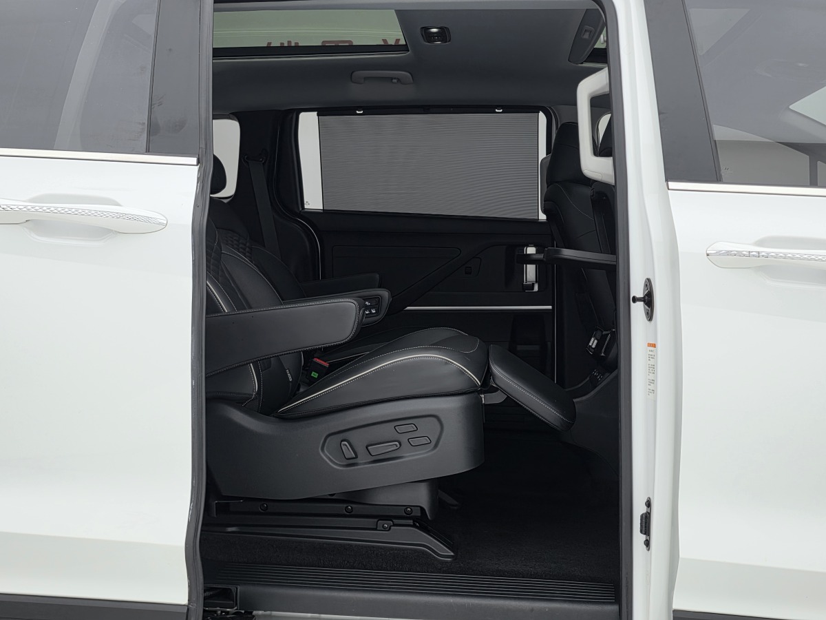 Hyundai Custo 2021 car image #19