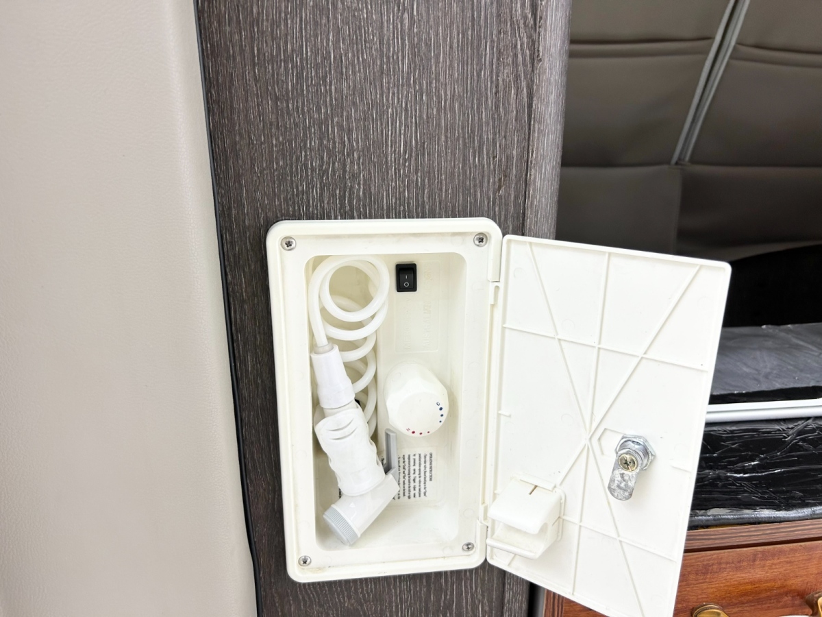 Ford Tourneo 2018 car image #19