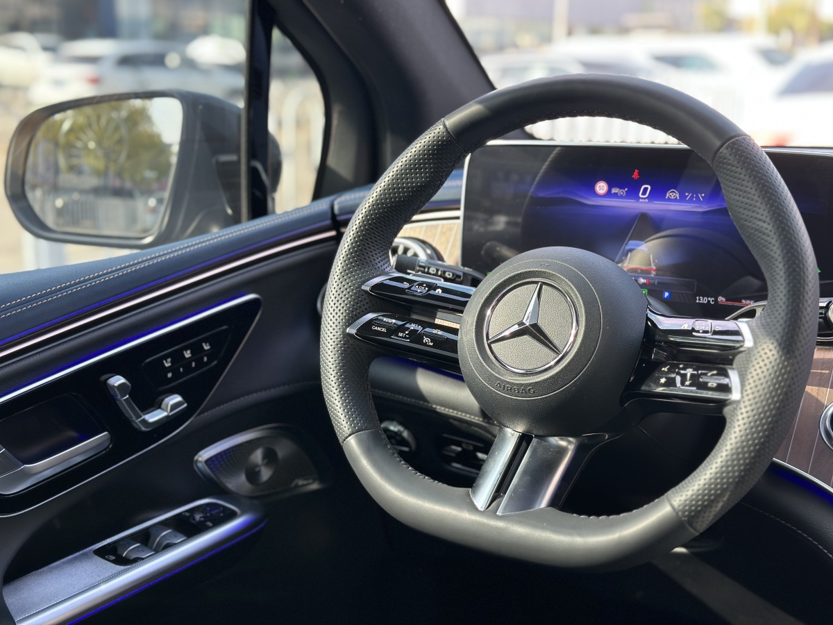 Mercedes-Benz EQE SUV 2023 car image #19