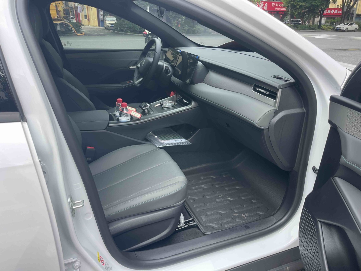 BYD Qin 2025 car image #19