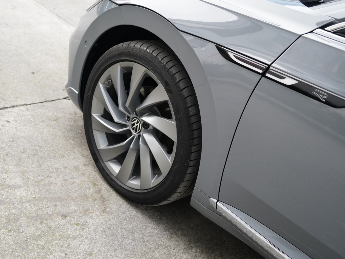 Volkswagen CC 2024 car image #19