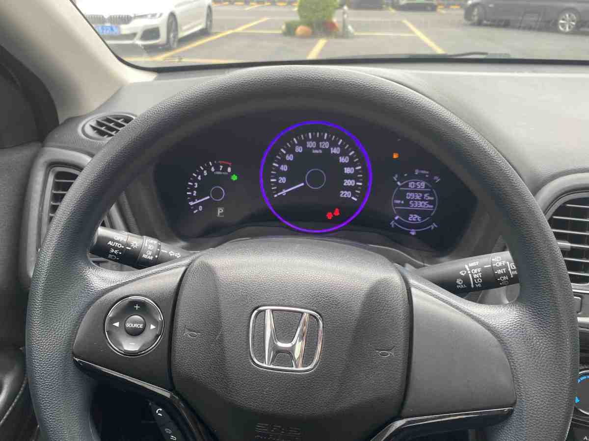 Honda VEZEL 2022 car image #19