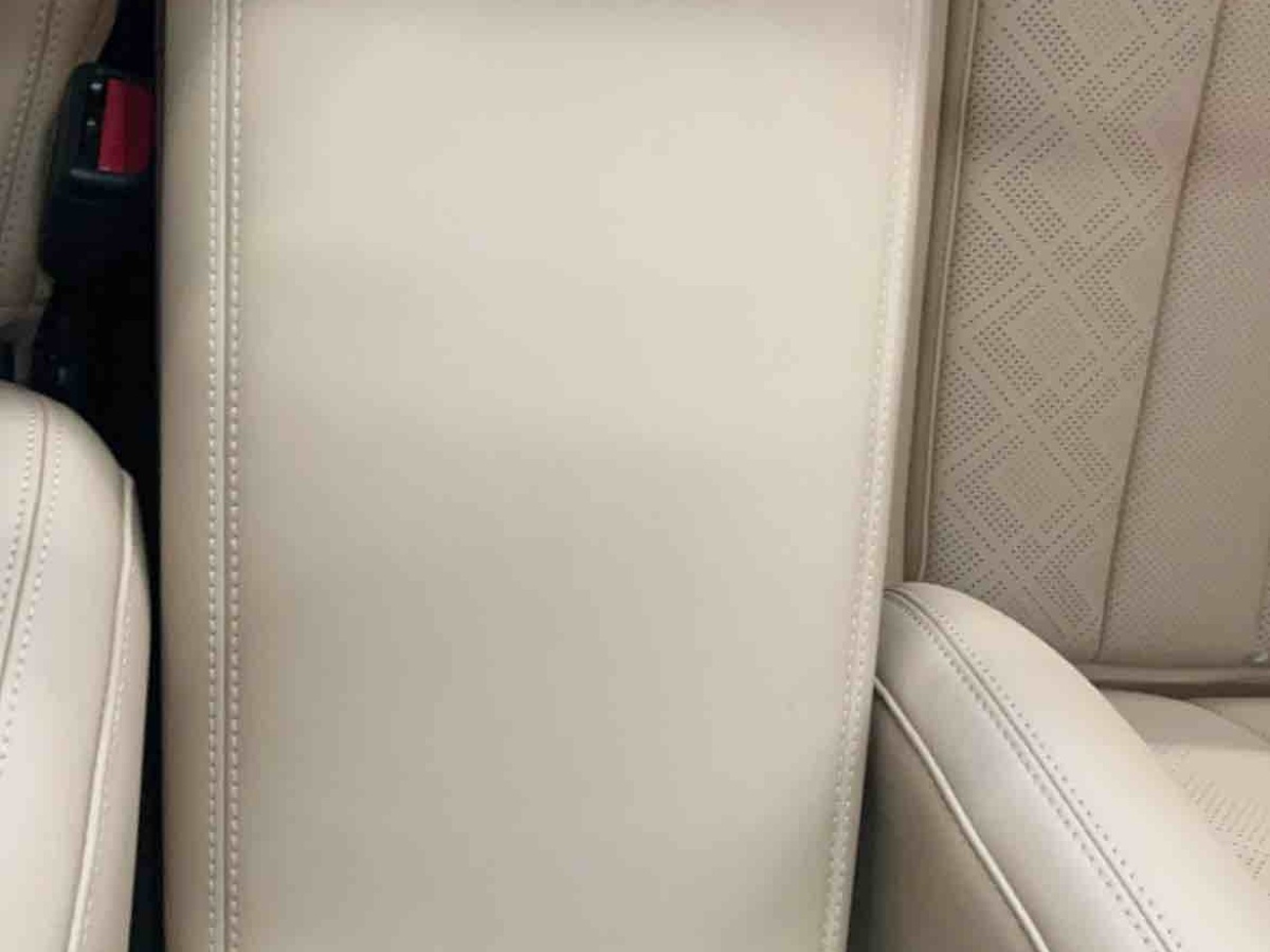 BYD Song 2024 #19 BYD Song 2024 car image #19