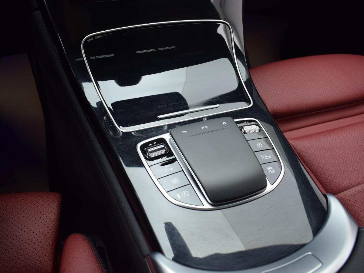 Mercedes-Benz GLC Coupe 2022 immagine di auto #19