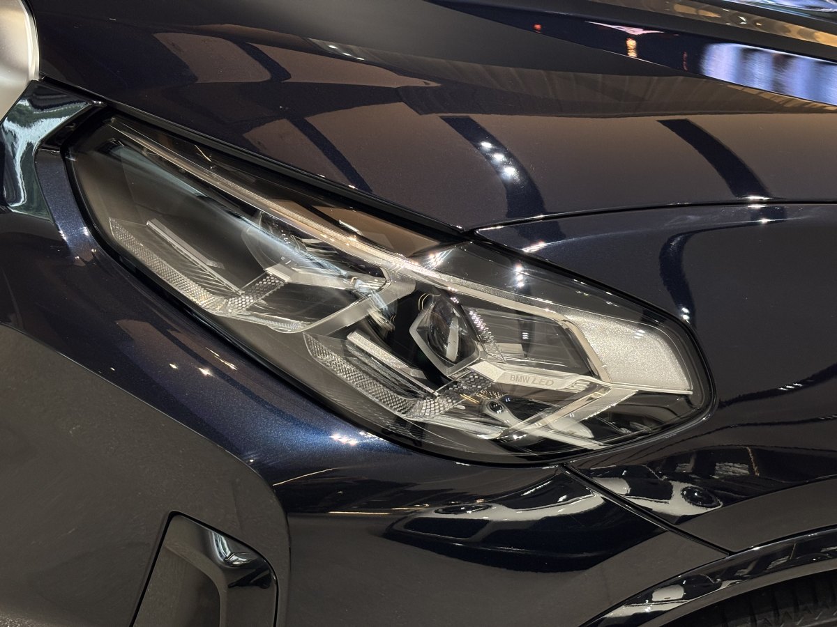 BMW X4 M 2023 car image #19