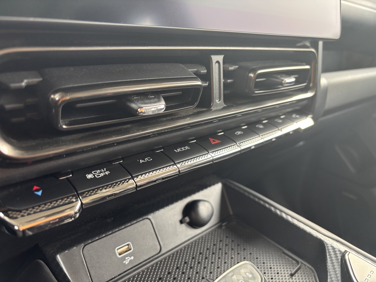 Haval Raptor 2023 car image #19