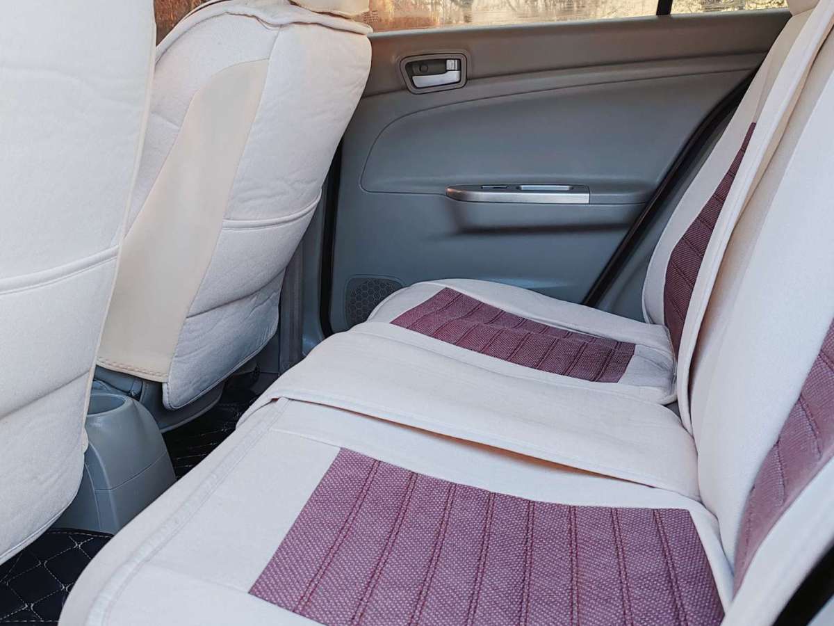 Changan Alsvin V3 2013 car image #19