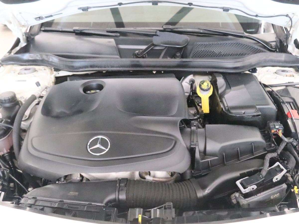 Mercedes-Benz CLA Class (Imported) 2017 car image #19